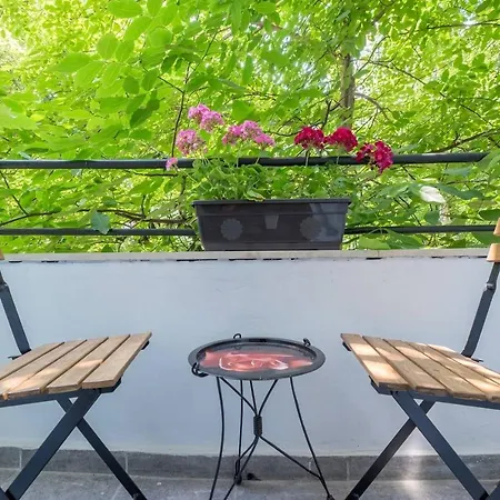 ✵your Perfect Place To On Vitosha Str Apt✵ Apartament