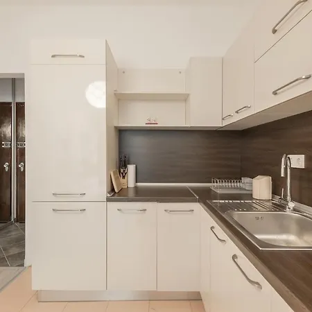 ✵your Perfect Place To On Vitosha Str Apt✵ * Sofia
