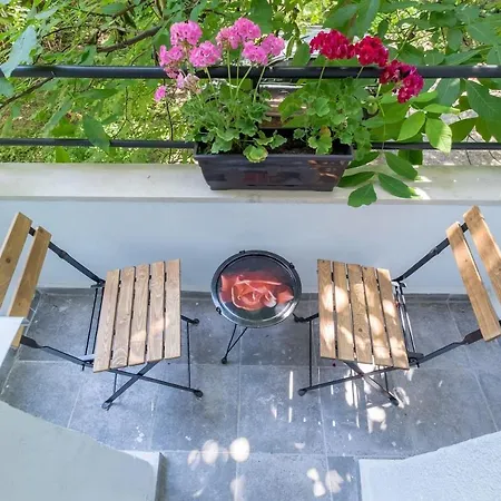 Apartment ✵your Perfect Place To On Vitosha Str Apt✵